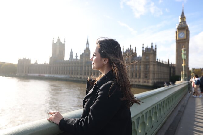 60-Minute Private Photoshoot Tour near Bigben and London Eye - Stop 2: Getting London Eye in the background from Westminster Bridge