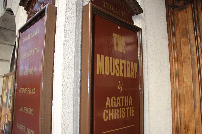 Agatha Christie London Walking Tour - What to bring so the fast pace doesn’t ruin the fun