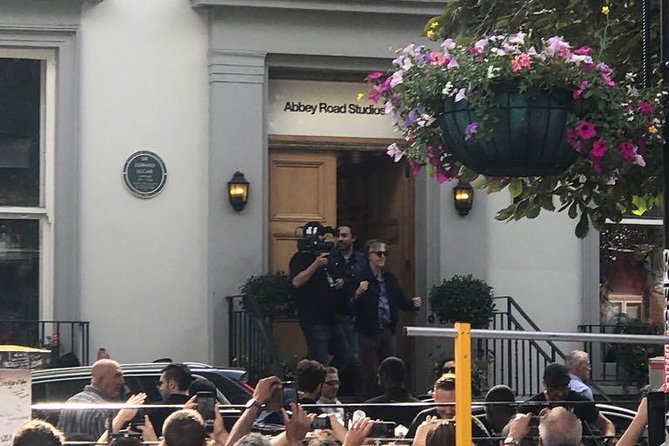 Beatles Fab 4 London Taxi Tour - Price per group: when $713 turns into real value