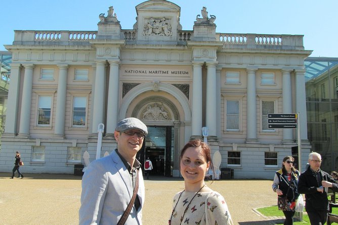 Best of Greenwich Private Day Tour - Lunch in a traditional pub with tea, coffee, or soda