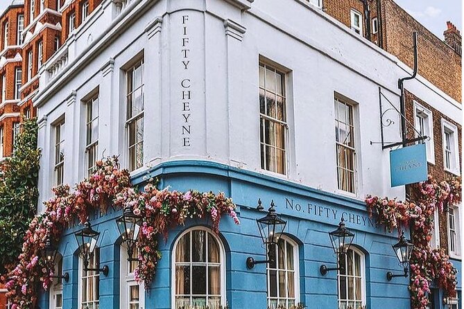 Best of London Walking Tour - 3 Hours, Small Group max 10 people - Trafalgar Square and Whitehall: the statues, the streets, and the reasons behind the scenes