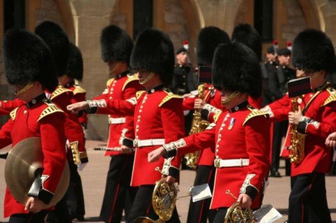 British Royalty walking tour including The Changing Of The Guard! - Key Highlights You’ll Care About