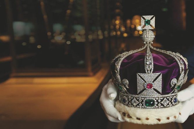 British Royalty Walking Tour & Visit the Tower of London - FAQ