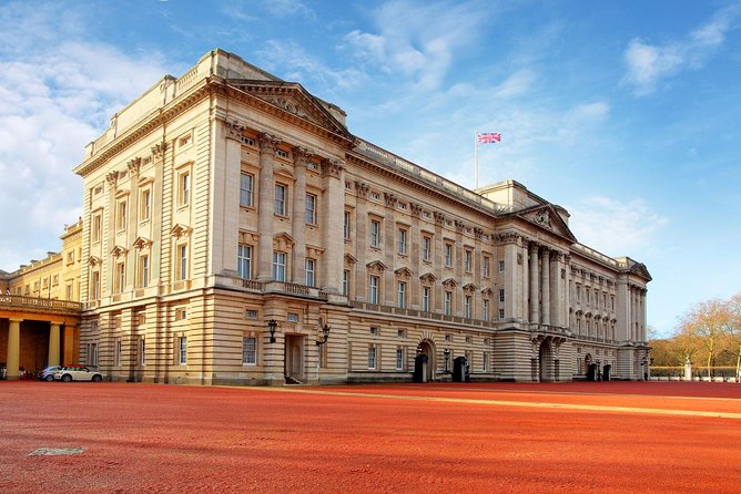 Buckingham Palace and Vintage Bus Tour of London - Buckingham Palace State Rooms at 14:30: what you should expect inside