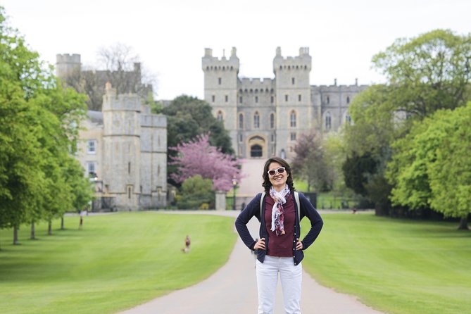 Buckingham Palace and Windsor Castle Self-Guided Tour with Coach - St. George’s Chapel: the royal burial stop you shouldn’t skip