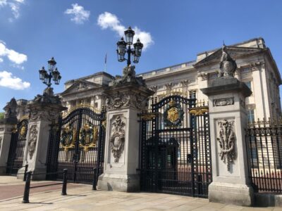 Buckingham Palace Visit and Changing of the Guard Tour - Changing of the Guard: What You’re Actually Watching