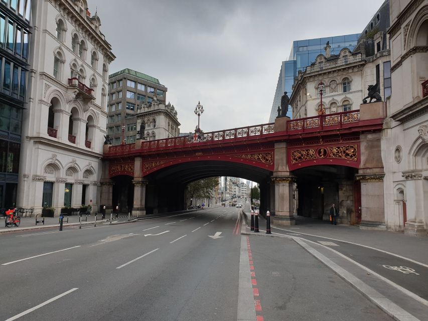 Burnings, Butchery & Black Death: London's Bloody Past - St Bartholomew the Great and St Bartholomew’s Hospital: Faith, Care, and Control
