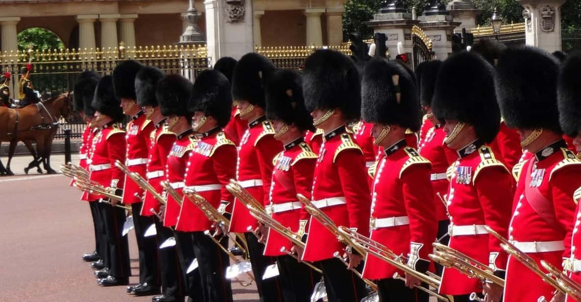 Changing of the Guard Experience in London - Houses of Parliament and Parliament Square: reading London’s power center