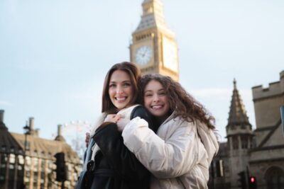 Couple’s photo: Romantic photoshoot in London - Meeting at Boudiccan Rebellion: Where Your Photoshoot Starts to Click