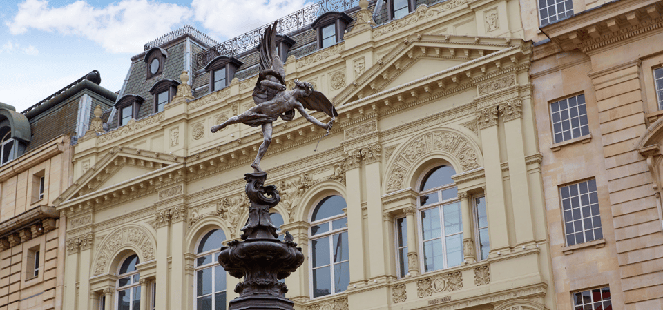 Covent Garden to Piccadilly Circus Walking Tour with an App - Chinatown gate and the Leicester Square lead-in