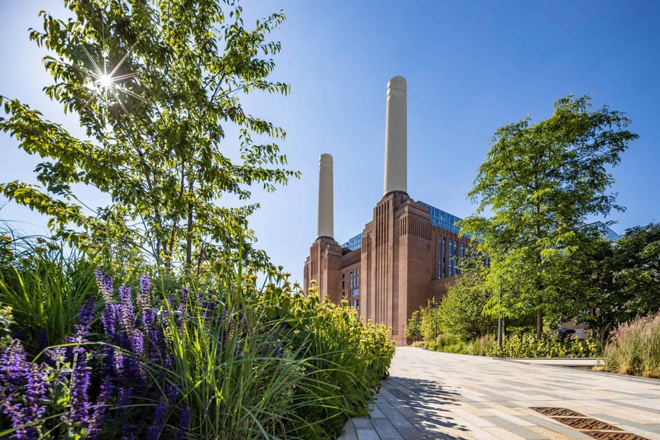 Destination London: E-Bike Tour - Who should book this London e-bike tour, and who should skip it