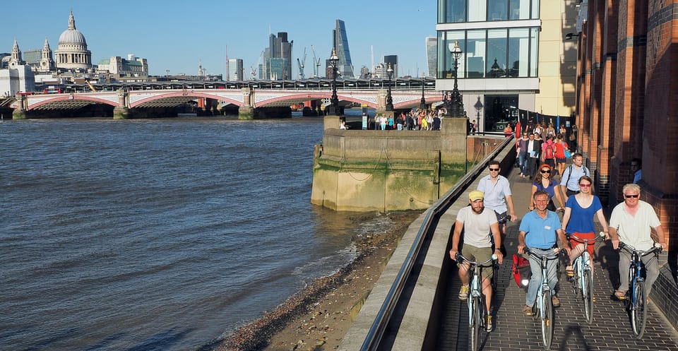 Destination London: E-Bike Tour - The Oval cricket ground and an urban farm: more than a sports stop