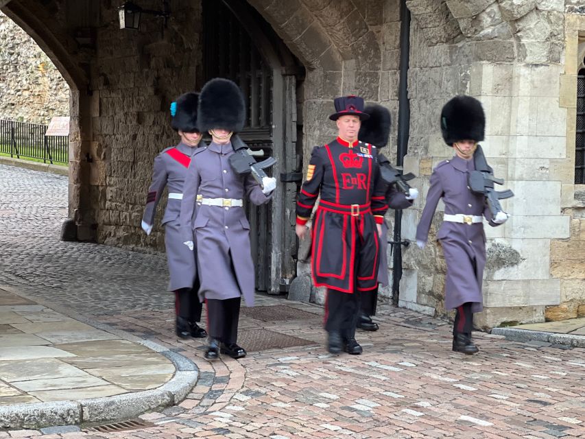 Early Access:Tower of London Opening Ceremony & Royal London - Who this tour suits best (and who should skip it)