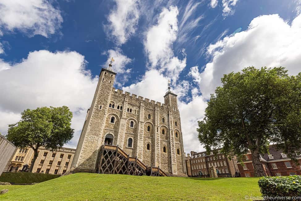 Easy Access Tower of London Royal Secrets & Scandals Tour - Tower Green, St Peter ad Vincula, and St John’s Chapel