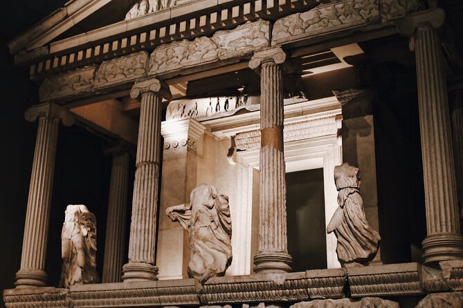 Family Friendly British Museum London Guided Private Tour - Security lines, speaking rules, and other real-world museum friction