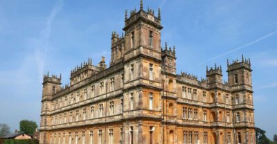 From London: Downton Abbey and Village Coach Tour - The Coach Commentary and Episode Clips: Why This Trip Feels Like More Than Transport