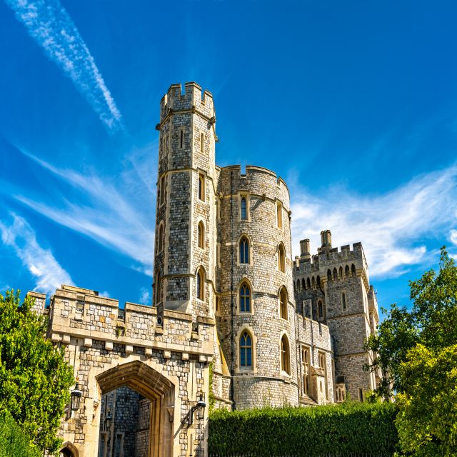 From London: Skip-the-line Windsor Castle Private Car Trip - St George’s Chapel and the royal wedding/burial story you’ll feel