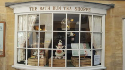 From London: Stonehenge and Bath Full-Day Tour with Guide - Bath in the afternoon: using 2.5 hours like a local