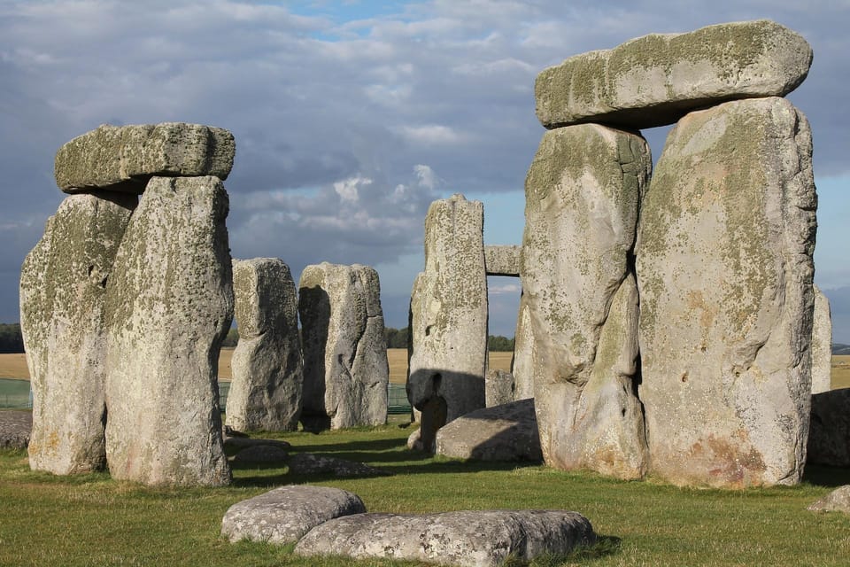 From London: Stonehenge Day Trip with Audioguide - Key points to know before you go