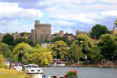 From London: Stonehenge Inner Circle and Windsor Day Trip - The day plan that keeps the crowd stress low