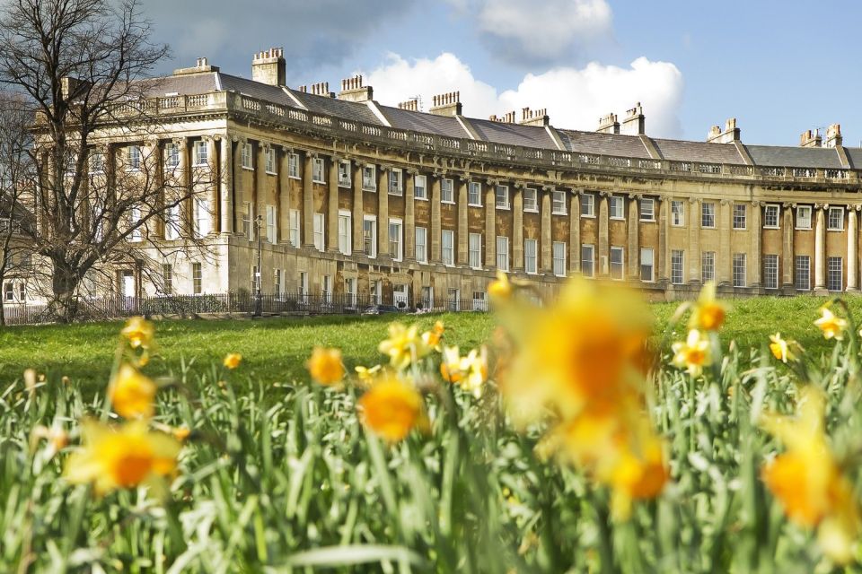 From London: Stonehenge, Windsor, and Bath Small Group Tour - Bath in 90 minutes: walking the Roman-and-Georgian city without getting lost
