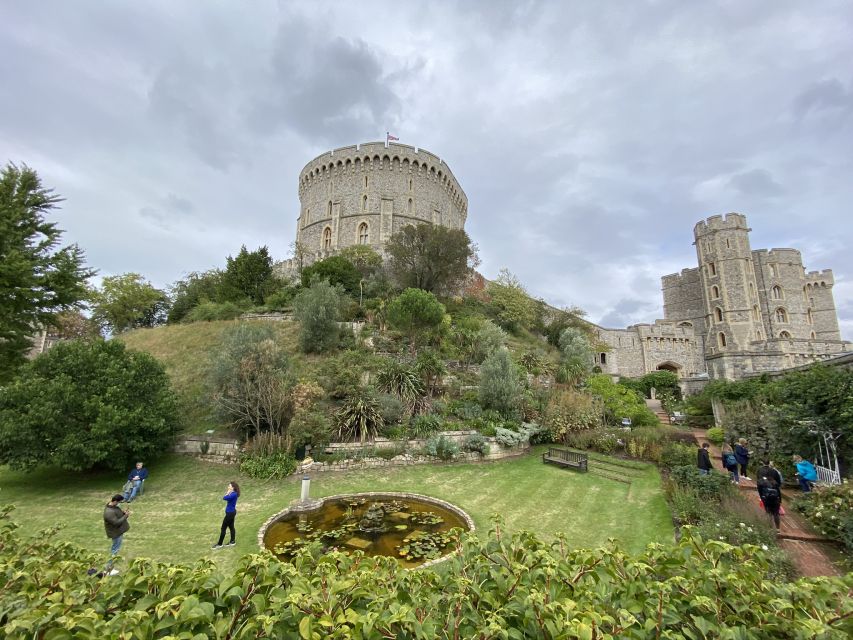 From London: Windsor Castle & Stonehenge Private Day Trip - Windsor Castle at 9:30am: royals, chapel, and a lot of walking
