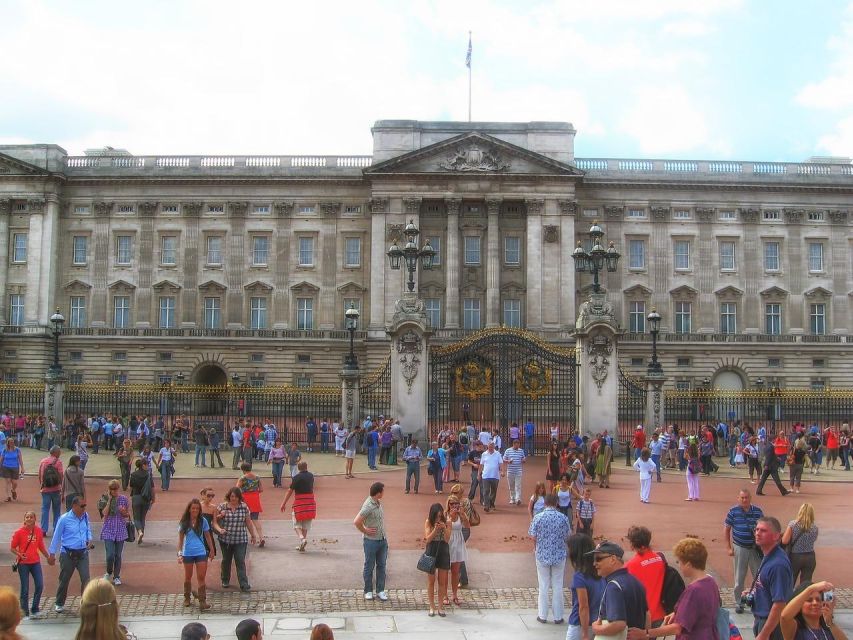 Full Day London Private Tour Including London Pass - The pass portion: entries beyond the scheduled stops (including The Shard)