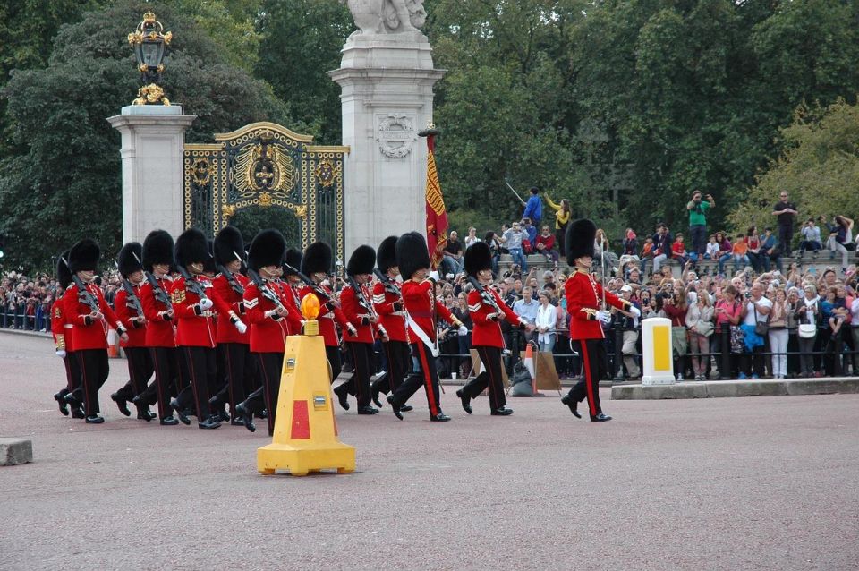 Full Day London Private Tour Including London Pass - Tower Bridge with the glass platform: the fun, modern side