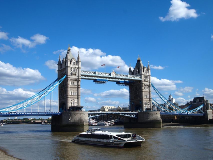 Full Day London Tour in a Private Vehicle with Admission - Kensington Palace: stunning royal settings, with a Monday twist