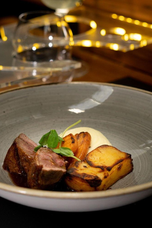 Gastronomic 6-course fine-dining dinner on Luxury London Bus - The 6-course dinner on a luxury bus: what the meal experience feels like