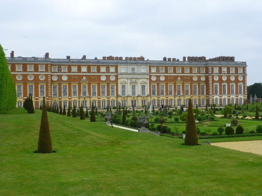 Hampton Court Palace Private tour With Fast Track Entry - Key points before you go