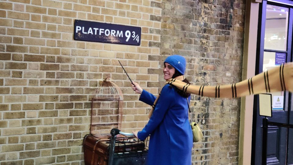 Harry Potter in London - Private Walking Tour - The Westminster and Whitehall-style stops: big-city clues, wizard-world connections