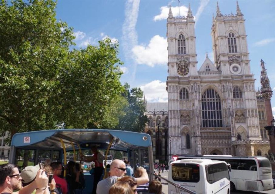 Hop-on Hop-off London Bus Tour & Westminster Abbey - The hop-on hop-off bus plan: control your day