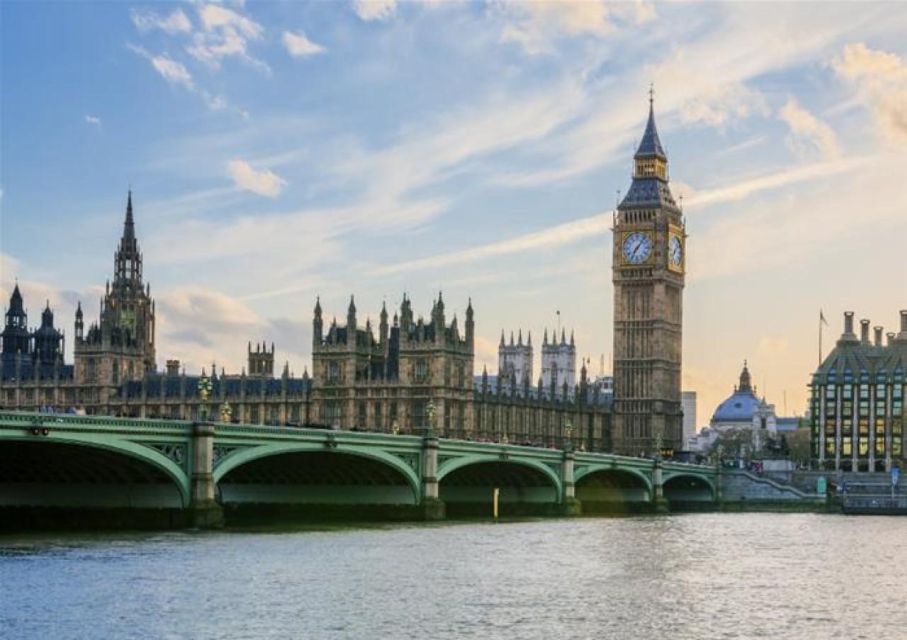 Hop-on Hop-off London Bus Tour & Westminster Abbey - Westminster Abbey with included entry: what to see inside
