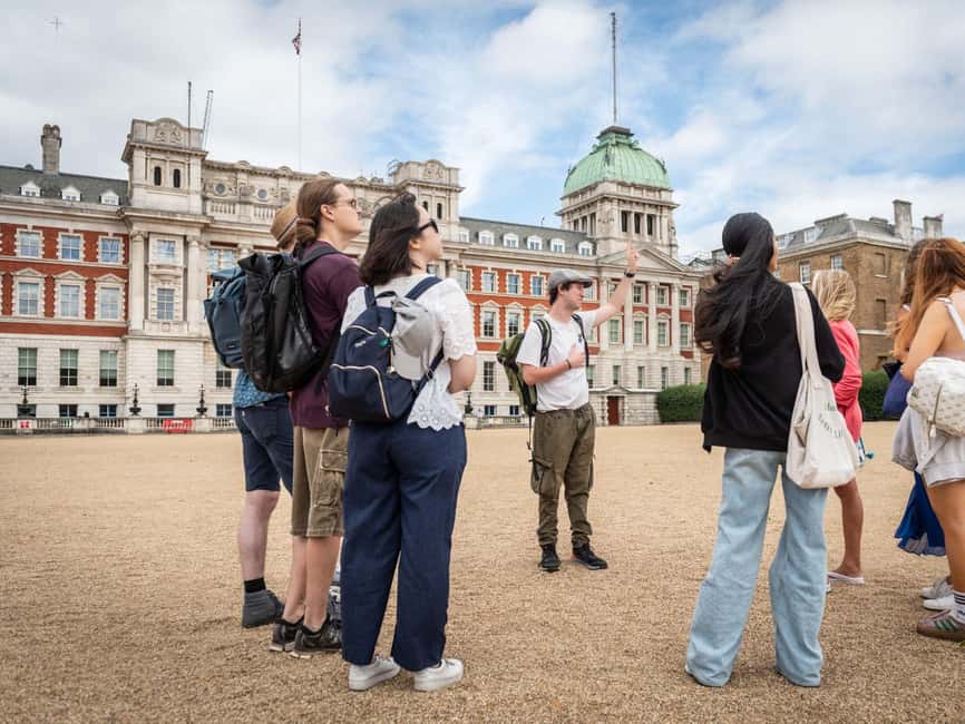 Inside Buckingham Palace & See The Westminster Sights Tour - Entering Buckingham Palace: skip-the-line, then slow down