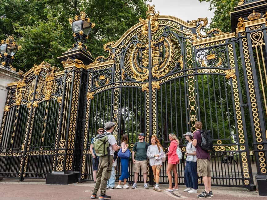 Inside Buckingham Palace & See The Westminster Sights Tour - Royal gardens and Queen Victoria’s Palace exhibition