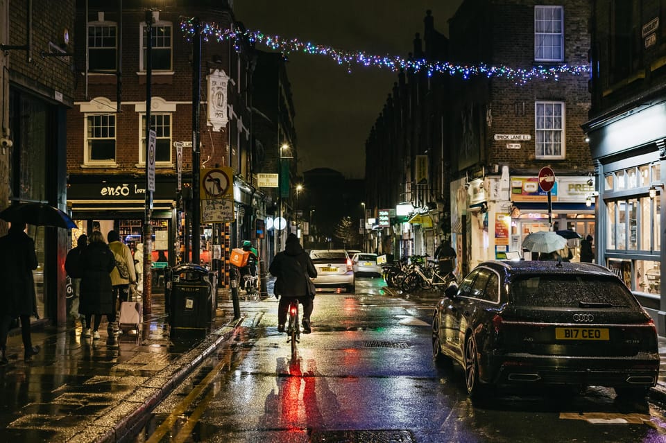 Jack the Ripper tour in Spanish - Whitechapel streets you pass through: turning a neighborhood into a timeline