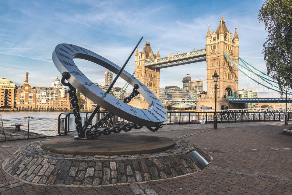 Layover London Private Tour from Heathrow Airport - Westminster Abbey, Big Ben, and the Houses of Parliament Photo Stops