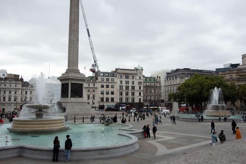 Lights, Camera, London! Movie Locations Walking Tour - Piccadilly Circus to Cecil Court: Movie Energy, Real Street Corners