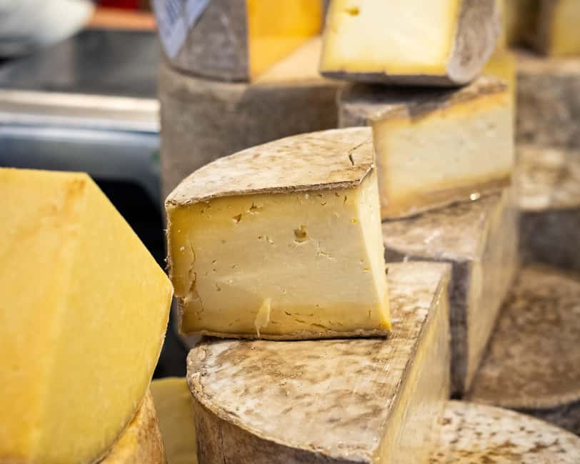 Local Foodie Adventure in London: 10+dishes, drinks and more - My booking call: should you do it?