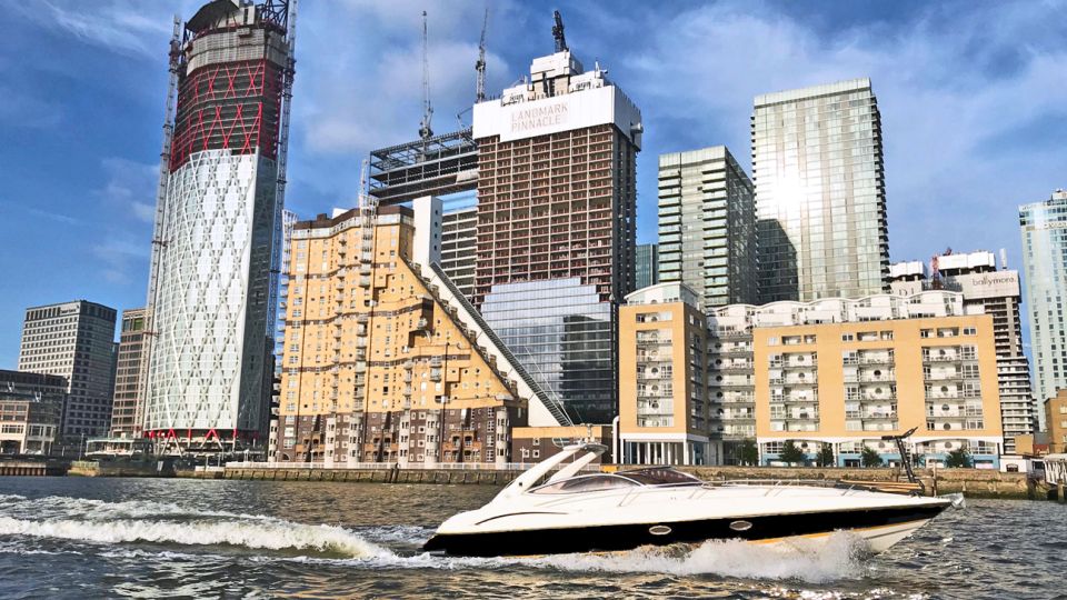 London: 2 hour private luxury yacht hire on the River Thames - The Crew Experience: Champagne, Soft Drinks, and Photo Help