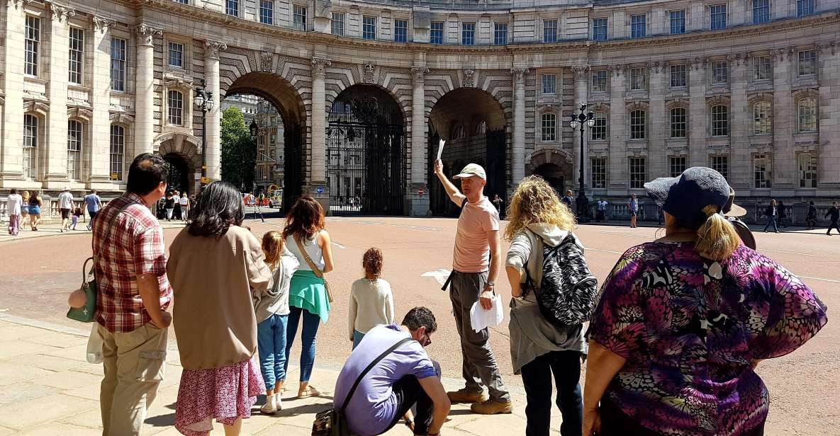 London: 30 Top City Sights Guided Group Walking Tour - Buckingham Palace, Trafalgar Square, and Whitehall: royal pomp plus real politics