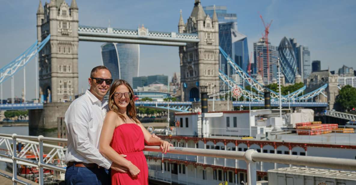 London 60min PRIVATE Personal Vacation & Travel Photographer - Why a 60-Minute Private Photo Walk Beats Selfies in London