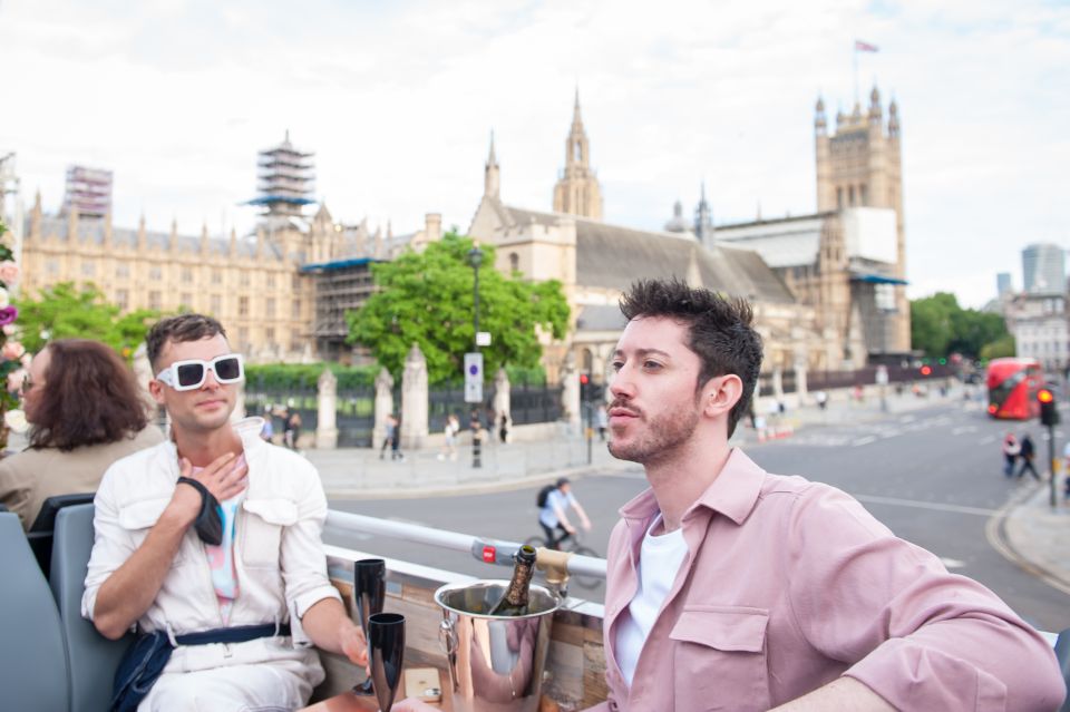London: Bar Bus Tour by Tootbus - Price and value: is $36.77 a fair deal?
