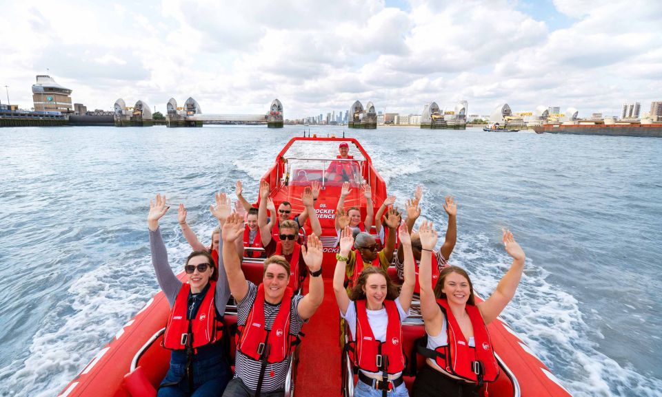 London: Break the Barrier Speed Boat Ride - The Quick Case for a Thames Rockets Speed Run