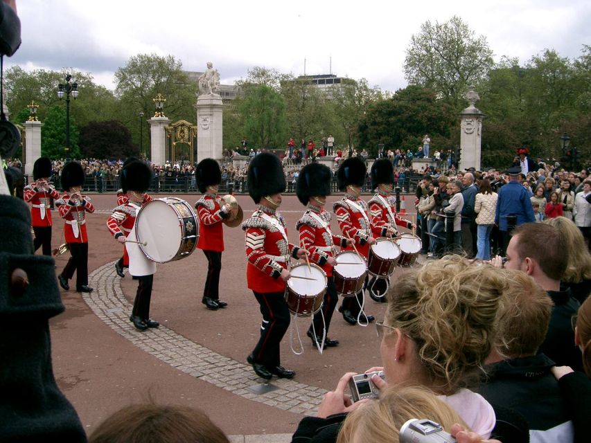 London Changing of the Guard Tour - Front Row 12 guests 2,5h - What to watch for on the day (so you don’t miss anything)