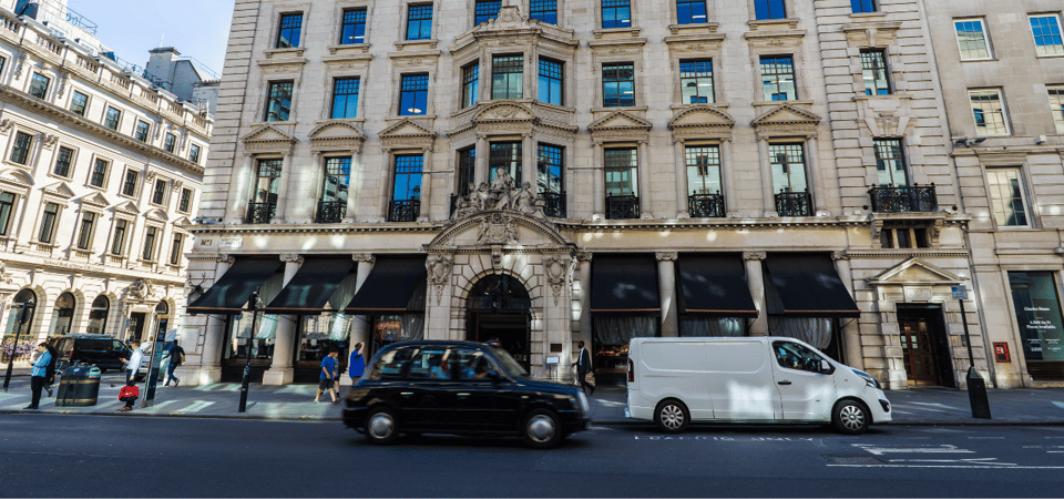 London: Changing of the Guard with a an APP - Key things to know before you go