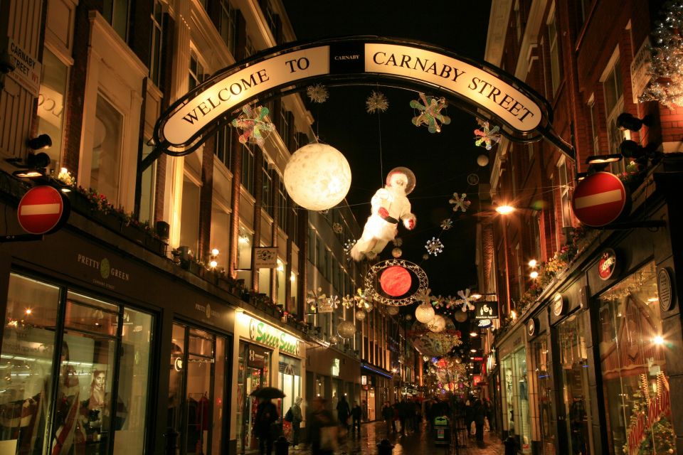London: Christmas Eve City Tour with Dinner & Midnight Mass - St Martin-in-the-Fields Midnight Mass: The Main Event
