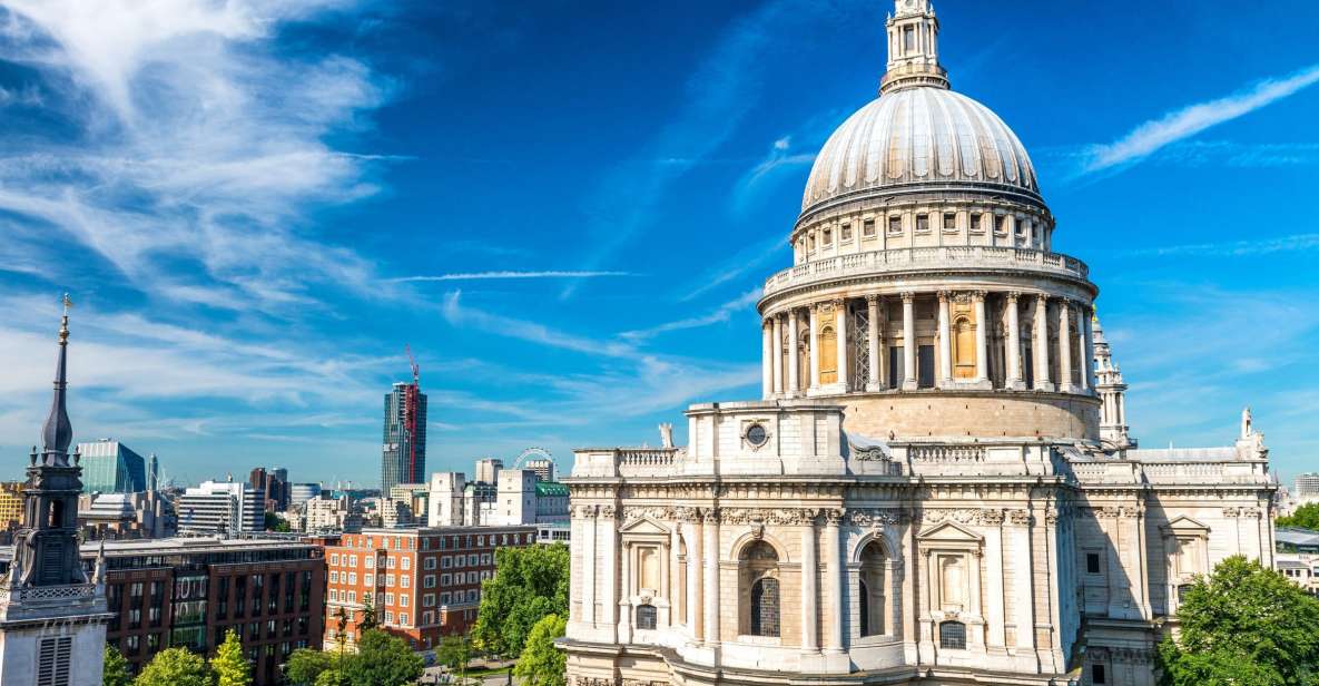 London: City Tour with River Cruise & London Eye - Buckingham Palace and the Changing of the Guard: the day-of rules you should know