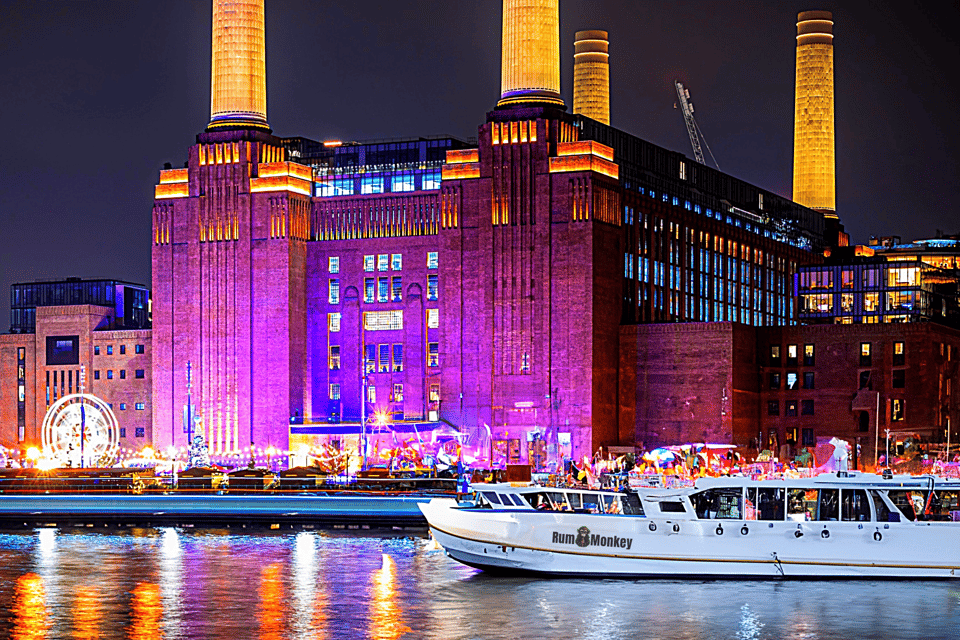 London: Dark Comedy on Iconic Battersea Barge - Getting to Rum Monkey at Battersea Barge (and finding it fast)